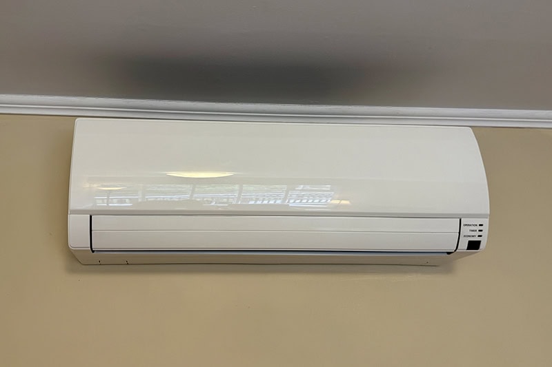 High efficiency green energy ductless unit